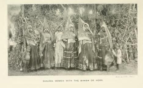 Women and traditional horn reference